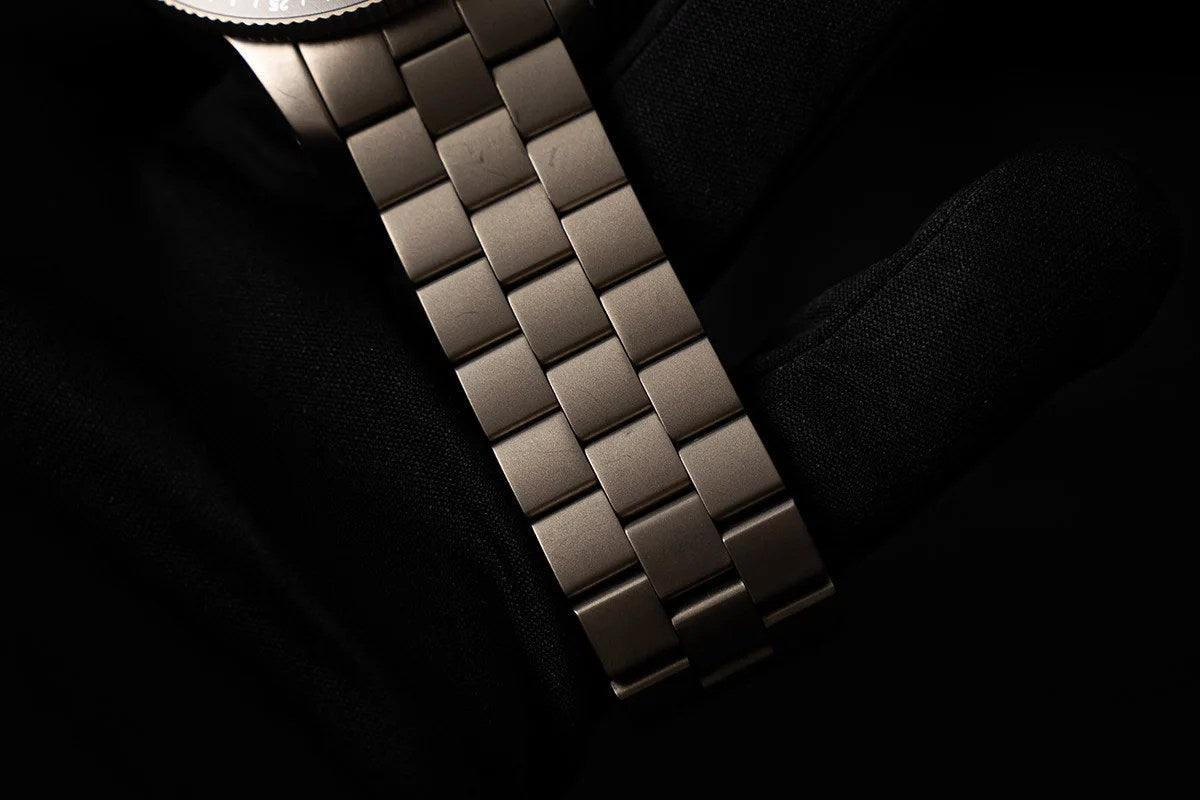 Fortis Novonaut N-42 Legacy