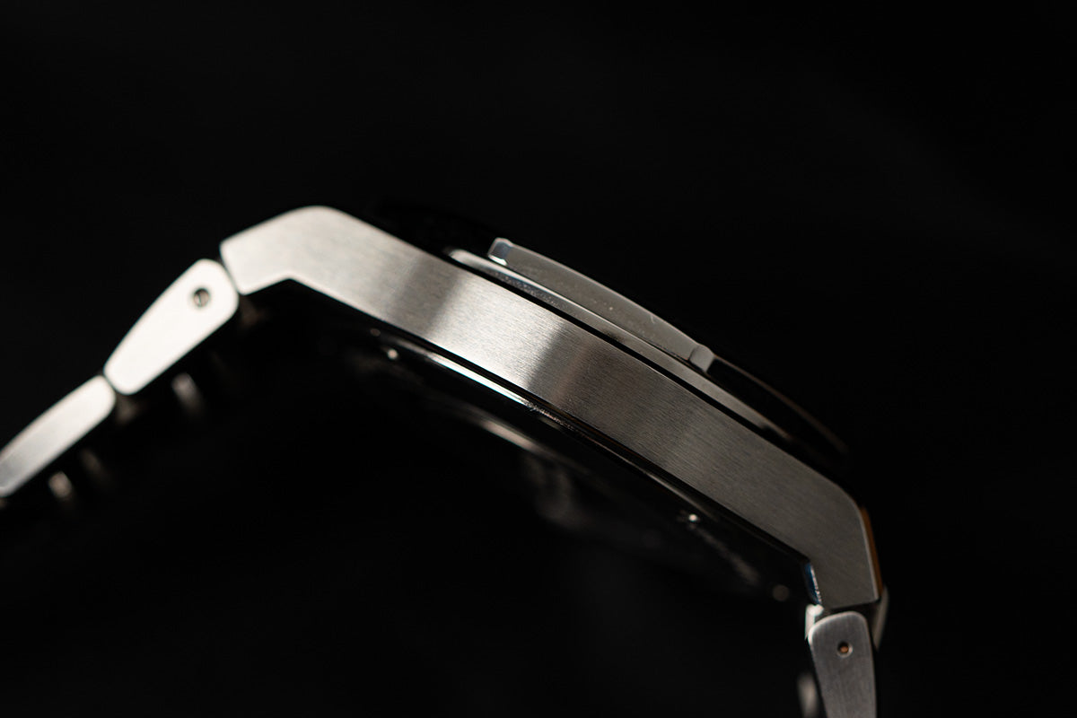 Girard-Perrgeaux Laureato Chronograph
