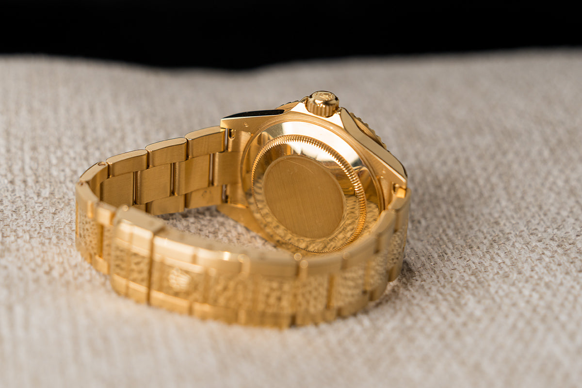 Rolex Submariner Date 16618 – Gelbgold, blaues Zifferblatt, Fullset – Rueckansicht